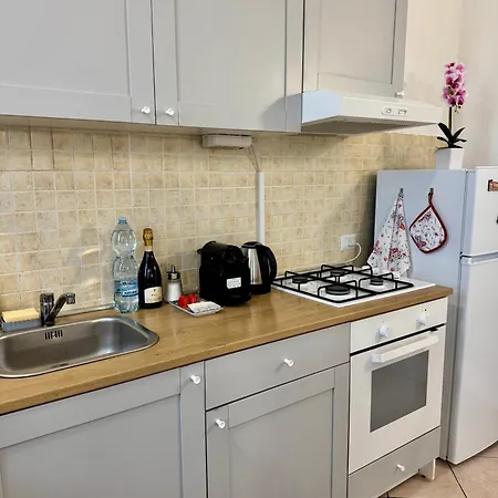Dergano 2 Near Metro Stop 3* 밀라노